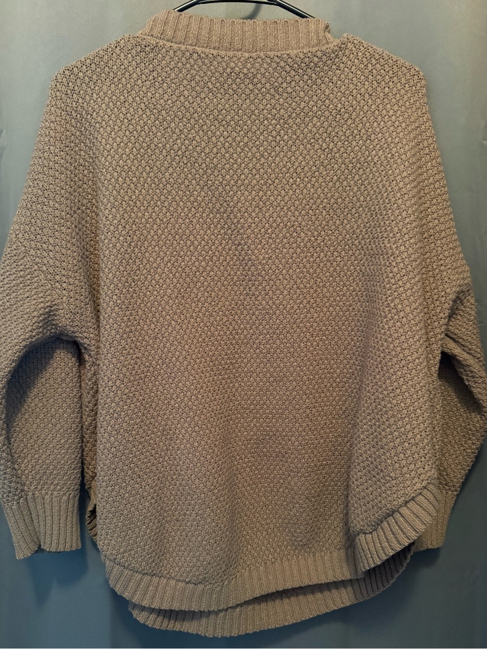Sweater - Picture 4 of 4